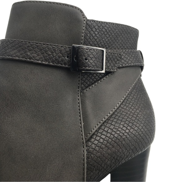 Laura Ashley Grey Reptile Print SIce Buckle Vegan Booties with Almond Toe size 7 - Picture 10 of 16